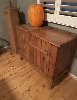 Antique Wooden Dry Sink Wash Stand Rich-Reddish Brown