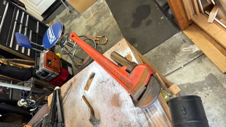 Rigid 36” pipe wrench