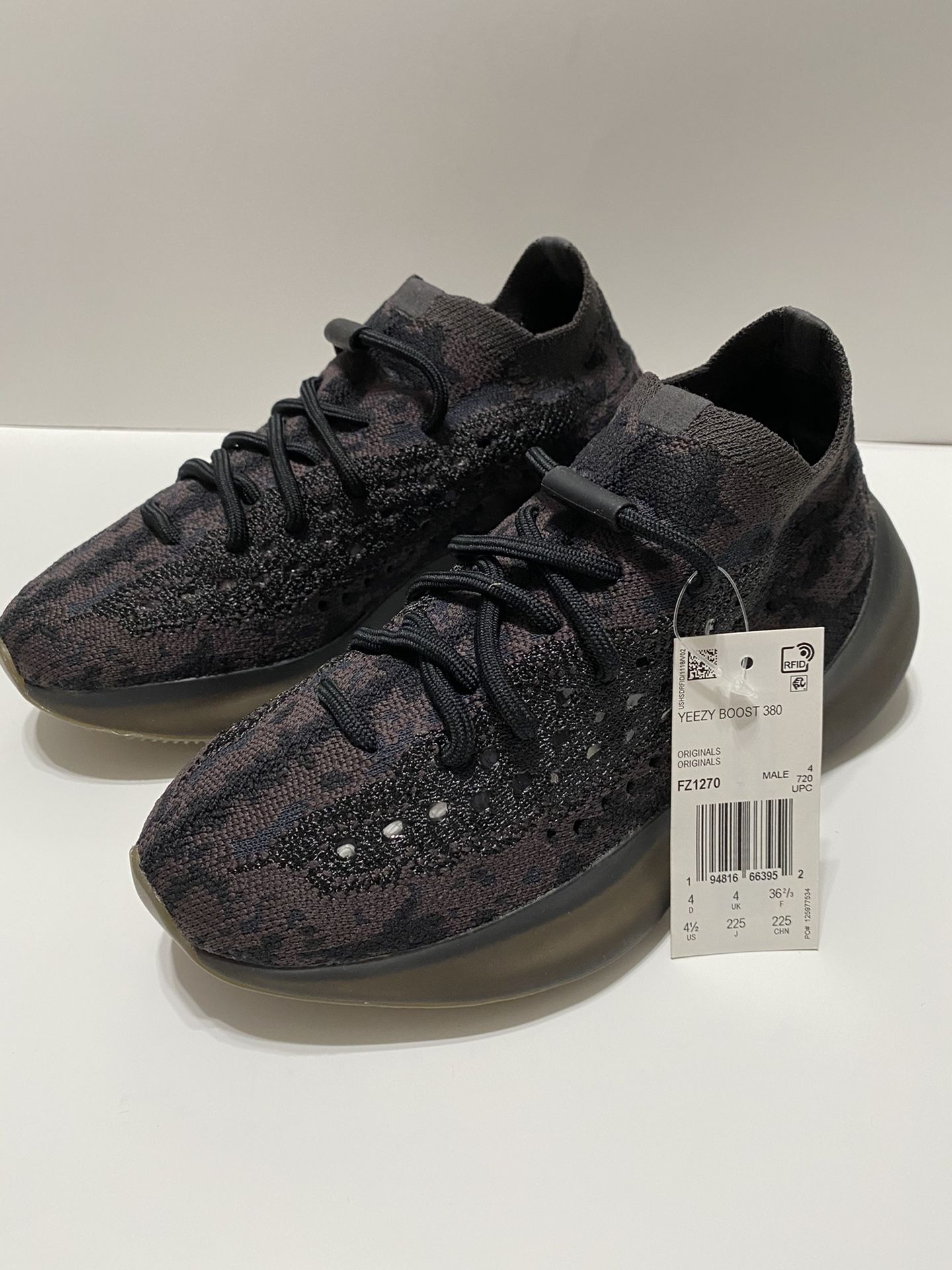 Sneakers Yeezy 380 Triple Black Release Date Adidas Yeezy Boost