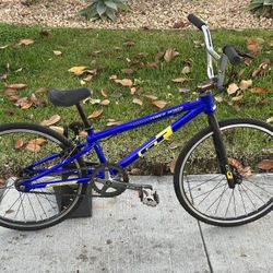 2005 GT Speed Series Junior Race Bicycle