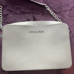 Michael Kors Crossbody Purse 