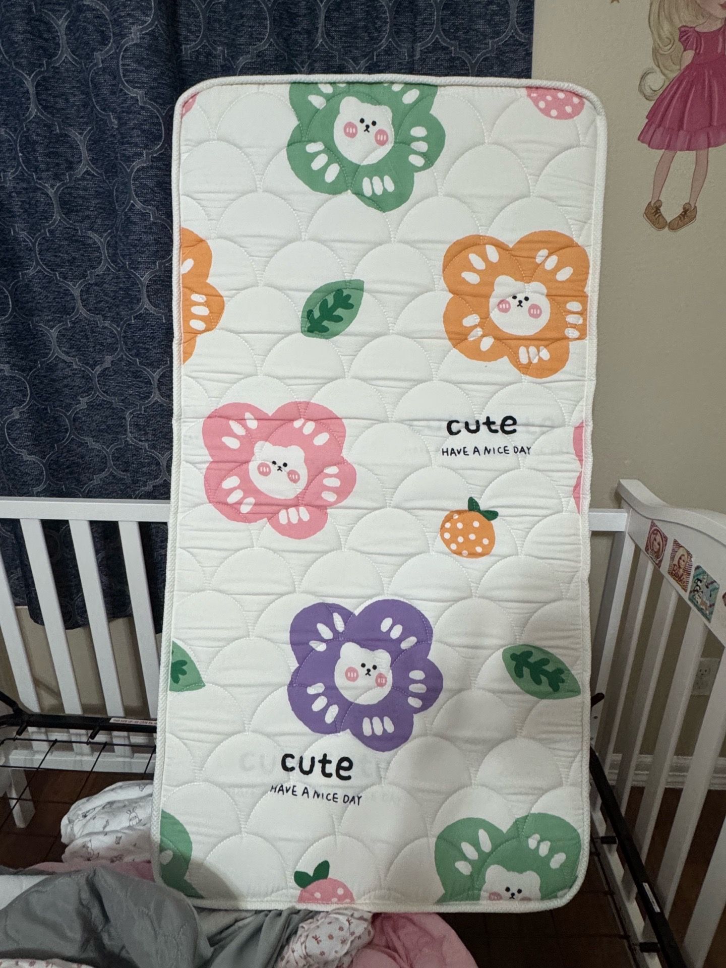 Cuna en excelente estado + colchón nuevo + sábanas y protectores $150