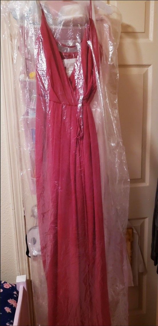 David\'s Bridal DOUBLE-STRAP LONG GEORGETTE BRIDESMAID WRAP DRESS(Size 0)  Brand