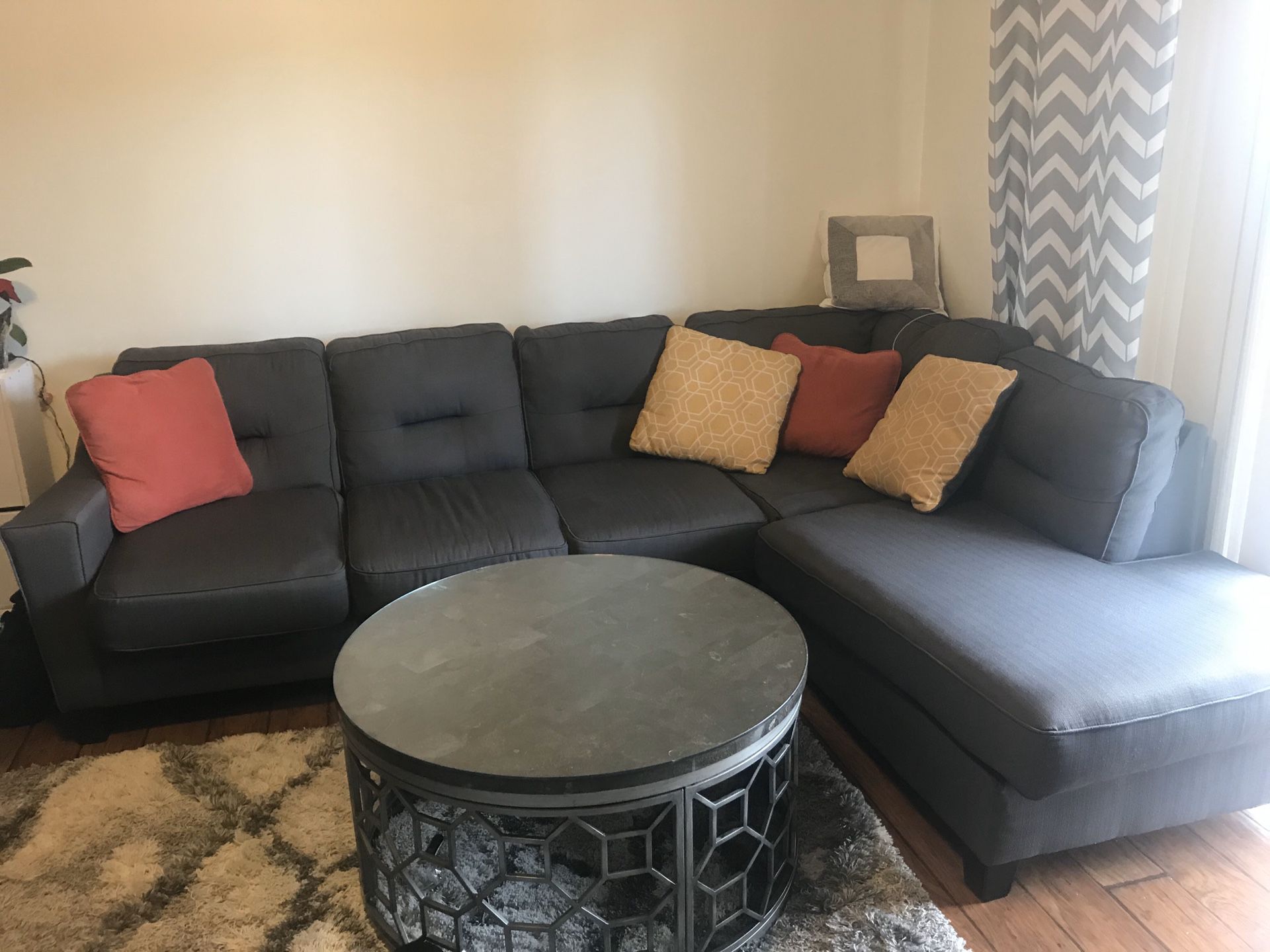Homemakers Sectional