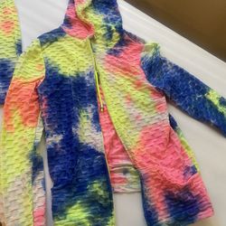 Tie-Dye Sweatsuit Outfit