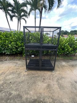 Stackable Dog Kennels