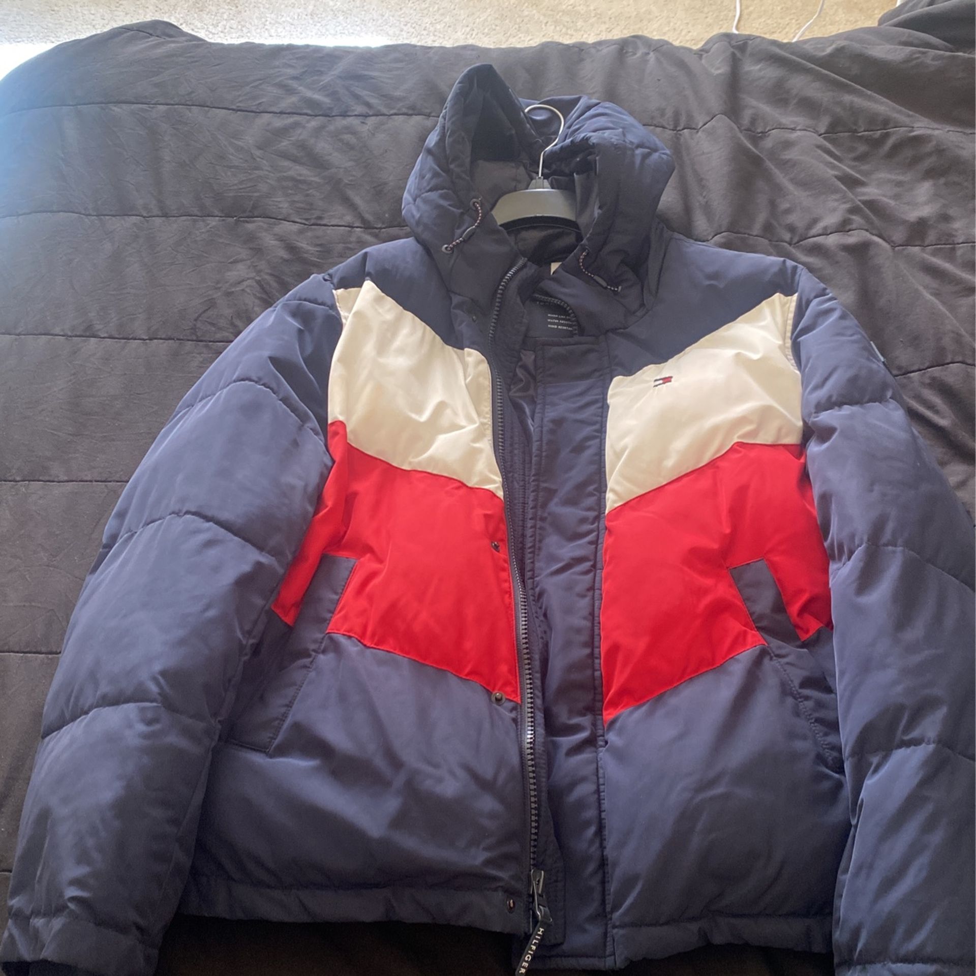 Tommy Coat Great Condition Only Been Worn Once Red,Whit,Blue