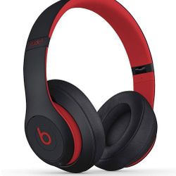 Beats Studio3 Wireless Noise Cancelling Over-Ear Headphones - Apple W1 Headphone Chip, Class 1 Bluetooth, 22 Hours of Listening Time, Defiant Black