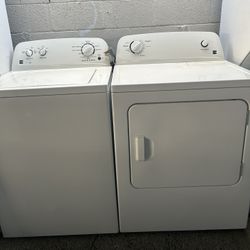 Kenmore Washer And Electric Dryer Set 