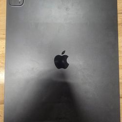 Apple iPad Pro 13-inch (M4) Ultra Retina XDR Display 256GB, 12MP Front/Back Camera, LiDAR Scanner