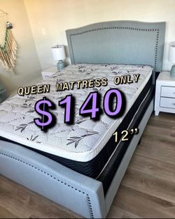 Queen size pillow top mattress