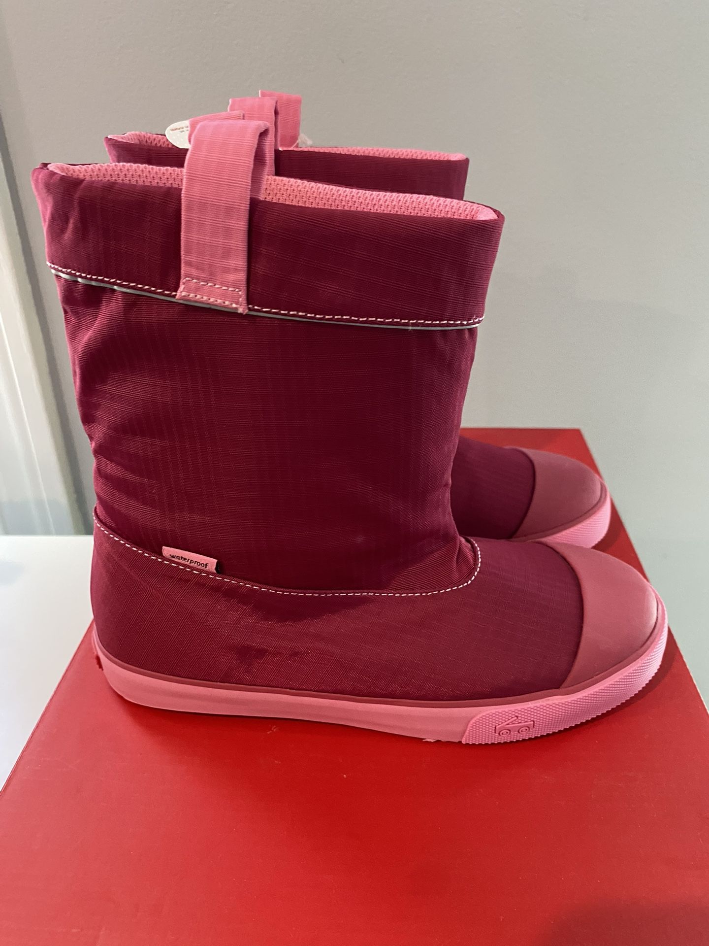 See Kai Run Montlake Waterproof Pink Girls Boots Size 2 Youth