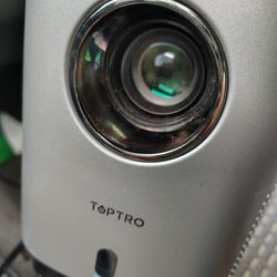 Toptro Projector