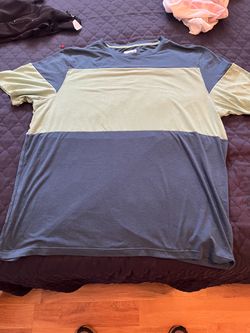Marmot shirts excellent condition