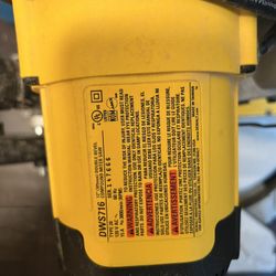 Dewalt 15 Amp Corded 12” Bilevel Miter Saw (DWS716)