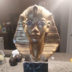 Head Statue Of King Tut