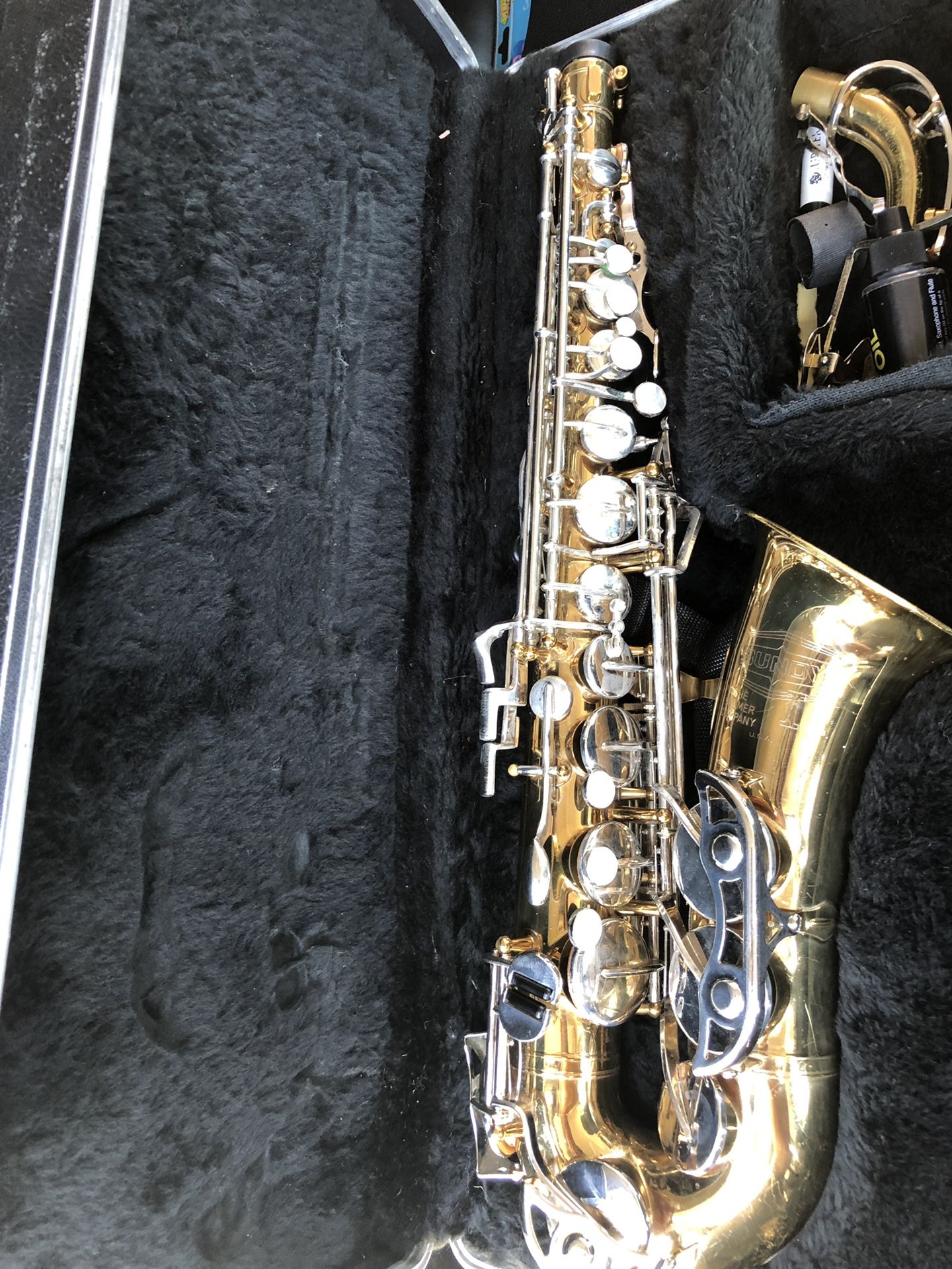 Bundy II alto saxophone