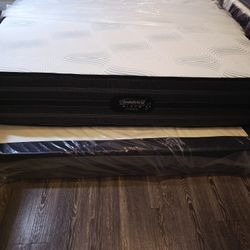 Colchón Queen Size Beautyrest New 