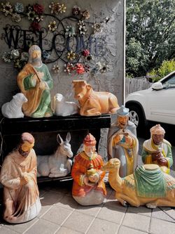 Large Outdoor Nativity Scene Figurine Set