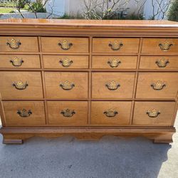 Solid Wood 6 Drawer Dresser Chest of Drawers Furniture 