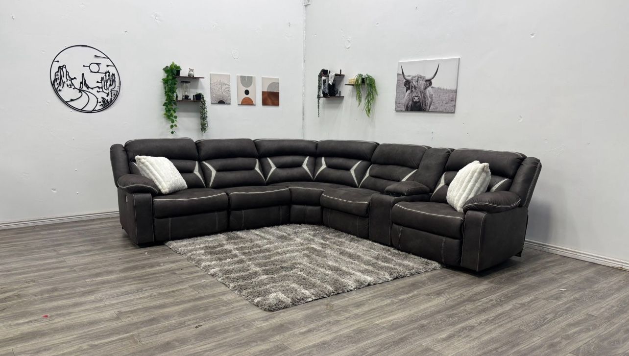 Sectional Powered Recliner Couch - Free Delivery