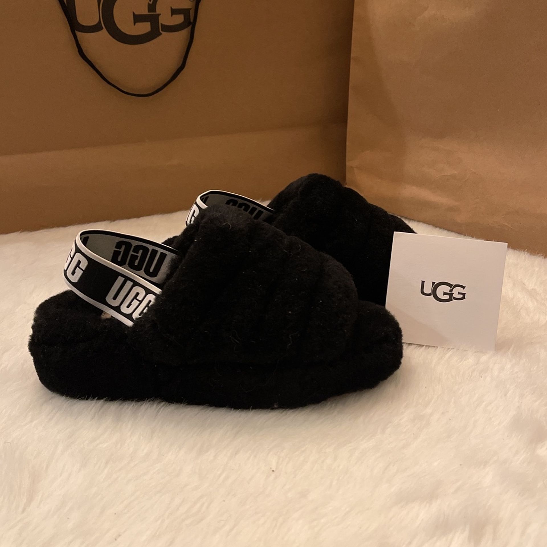 Women Size 5 Ugg Slides
