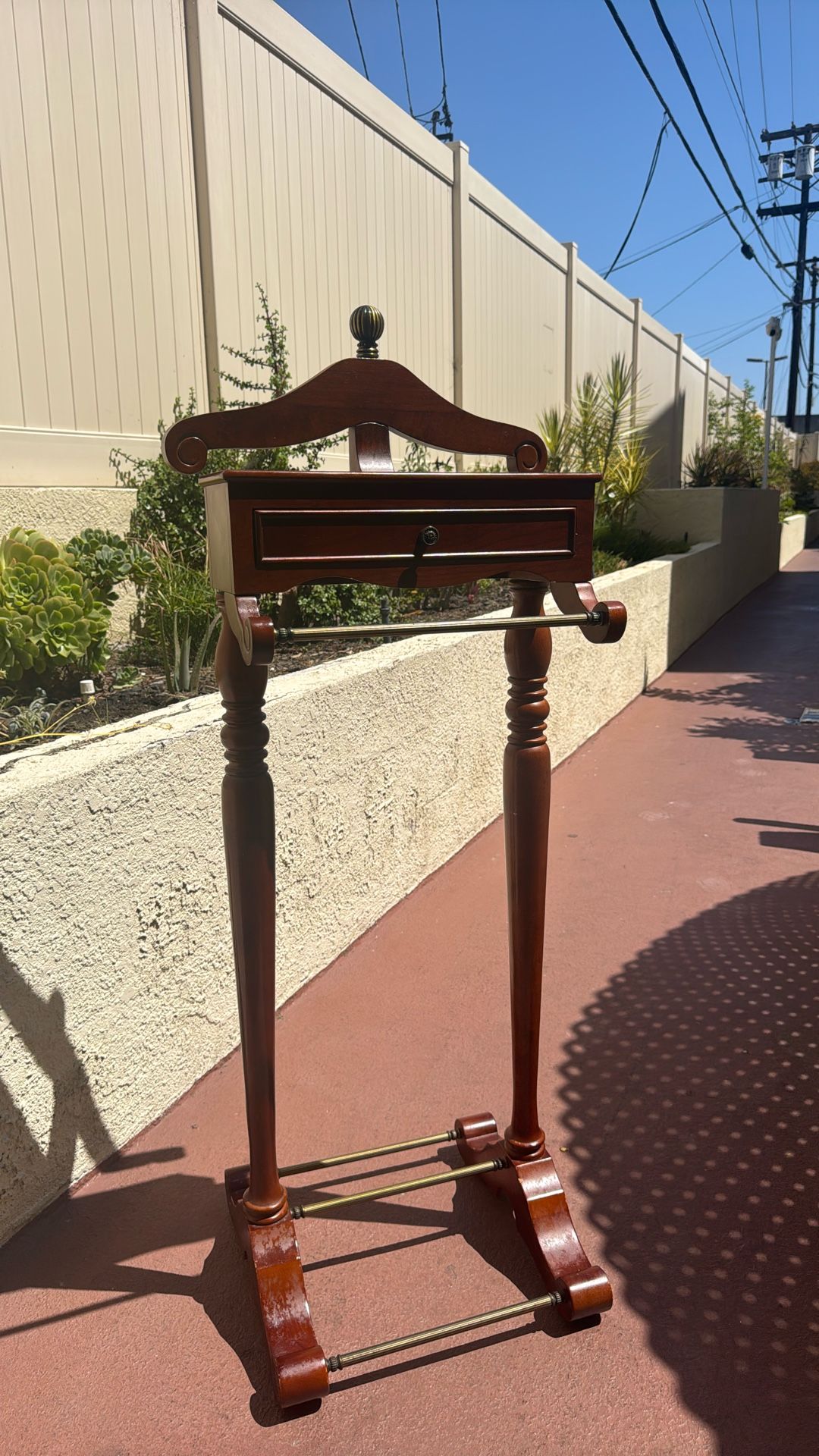 Bombay - Wood Mahogany Valet Stand