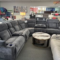 6 Pc Power Sectional