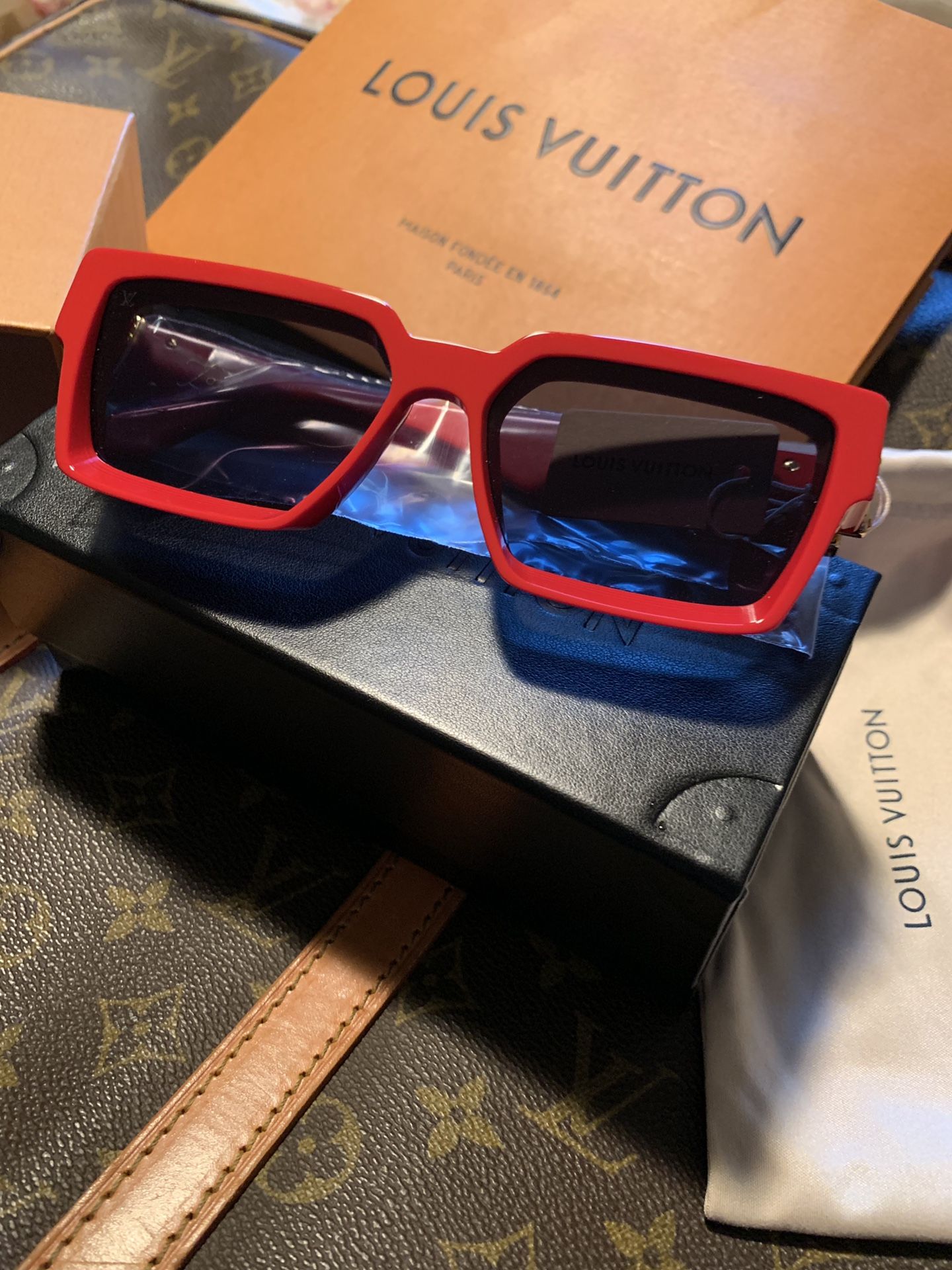 Off White Red Sunglasses by Virgil Abloh - How Do They Compare to the Louis  Vuitton Millionaire 1.1? 