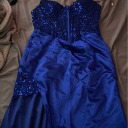 royal blue dress