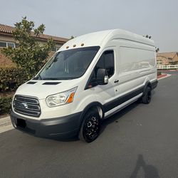 2017 Ford Transit