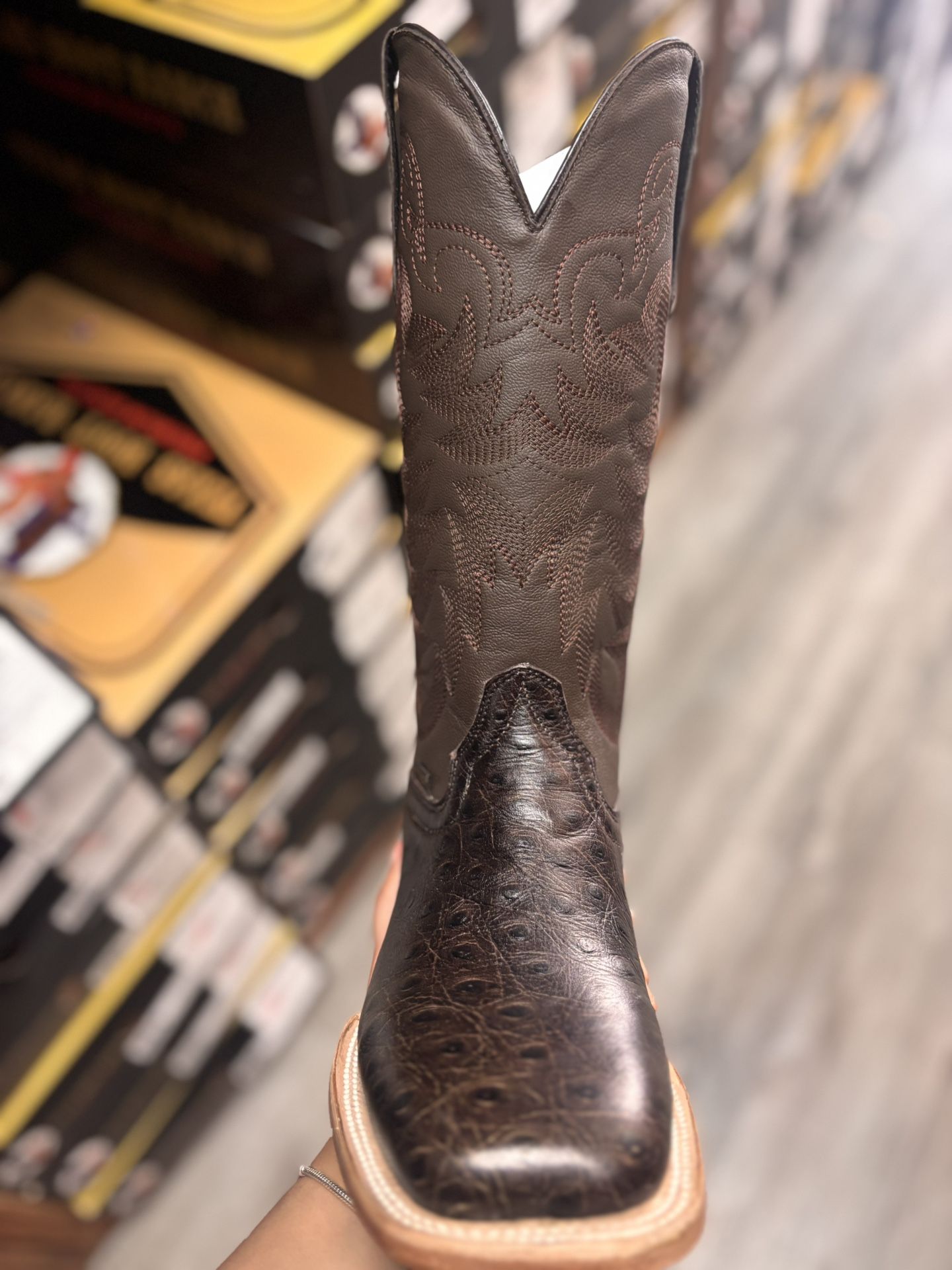 men boots 