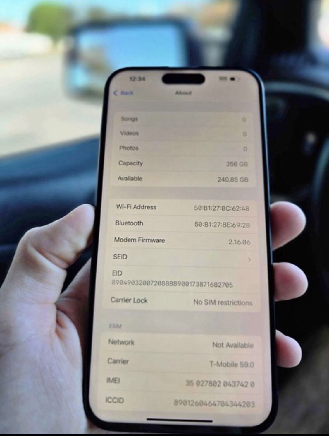 iPhone 15 Pro Max