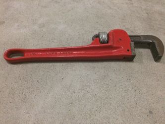 pipe wrench