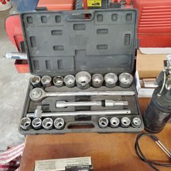 JobSmart 1 Inch Socket Set
