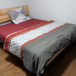 Zinus Queen Bed Frame