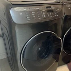 Samsung FlexWash Washer – Needs Drum & Bearings – For Parts or Repair