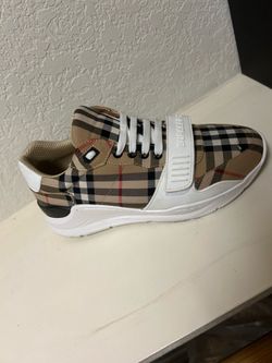 Burberry shoes 9.5