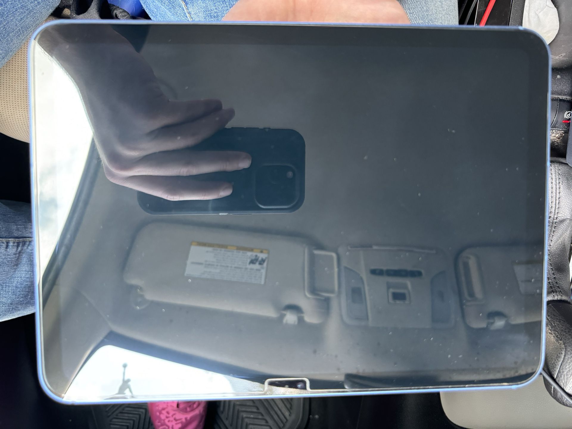 iPad 10th Gen 64gb Blue Locked To Tmobile