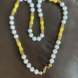 Yellow And White Bead  Necklace 