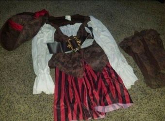 Pirate dress