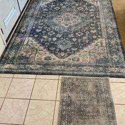 80 Cash 6’ W By 9’1” L Area Rug Near AV College 