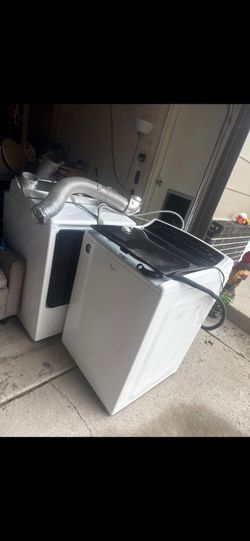 Whirpool washer and dryer