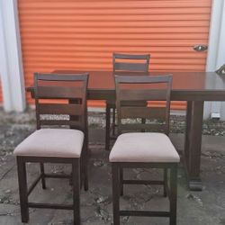 Dinette Set Coffee Table Stack Washer And Dryer