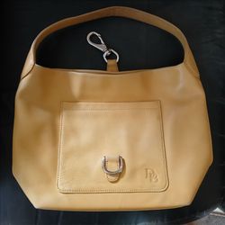 Dooney & Bourke Hobo Shoulder Bag *40.00 Firm* Womens Fashion Handbags Purse