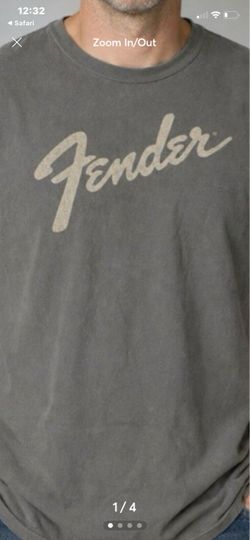 Fender Logo Graphic T-Shirt size medium