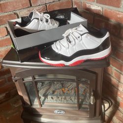 Jordan 11 Low Retro 