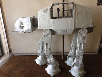Reduced $$ AT AT By Hasbro model C022G electronic features