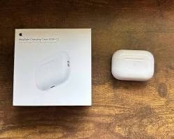 Brand New Apple AirPods Pro 2nd Gen (100% Sealed in Box) 🎧