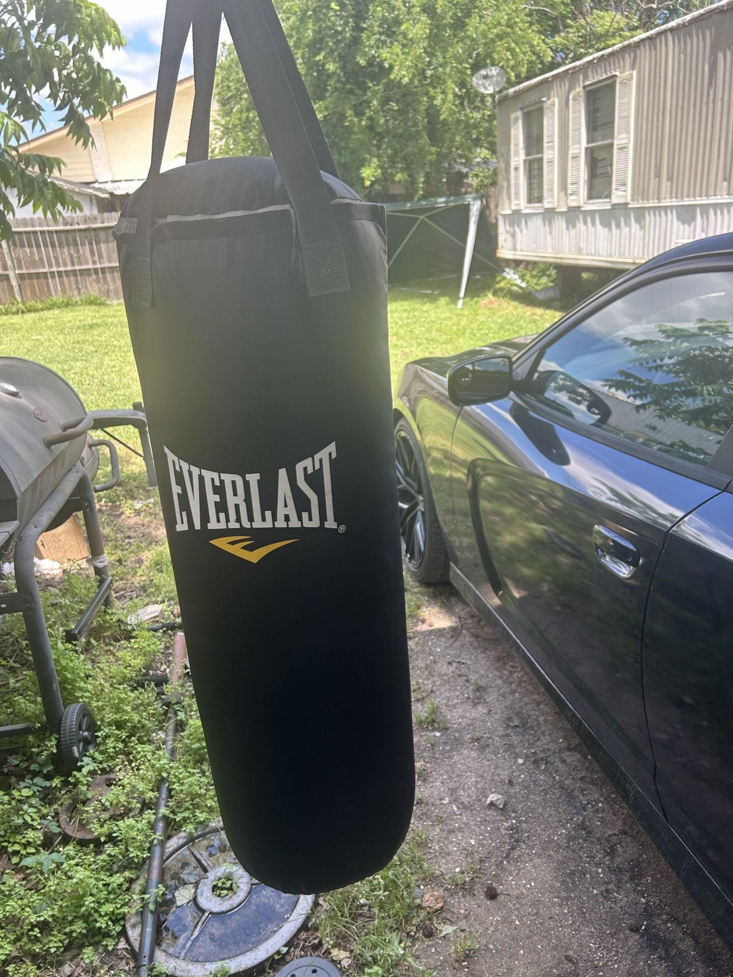 100 Lbs Punching Bag 